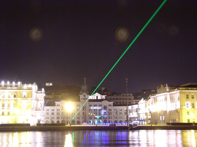 LA LUCE NELLA PITTURA. IL RUOLO DELLE ALTERAZIONI PERCETTIVE NEL PROCESSO CREATIVO: IL 12 GIUGNO L&rsquo;EVENTO AL CAFFE&rsquo; SAN MARCO DI TRIESTE NELL&rsquo;AMBITO DI SISSA IN FESTA 2014 