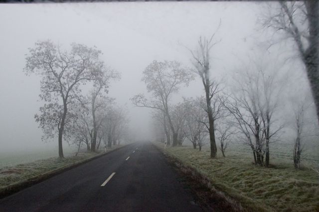 FROZEN SHOTS / SCATTI CONGELATI: DAL 24 GENNAIO ALLO SHAKY BAR DI TRIESTE LE IMMAGINI DI LAURA PORETTI RIZMAN DEDICATE ALL&rsquo;INVERNO UNGHERESE 